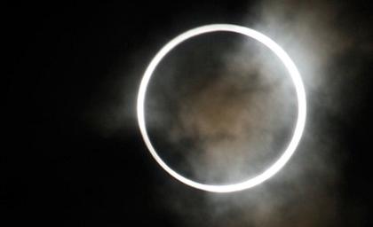 Un Eclipse Solar H Brido Se Registrar Este Domingo El Diario Ecuador