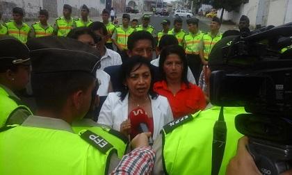 Mery Zamora asegura que le impidieron participar en el desfile de Manta