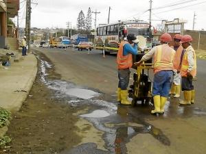 Alcantarillado en la vía Manta-Montecristi estará terminado en enero - El Diario Ecuador