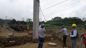 Instalan 27 pilotes del puente en la vía Santa Ana-Portoviejo - El Diario Ecuador