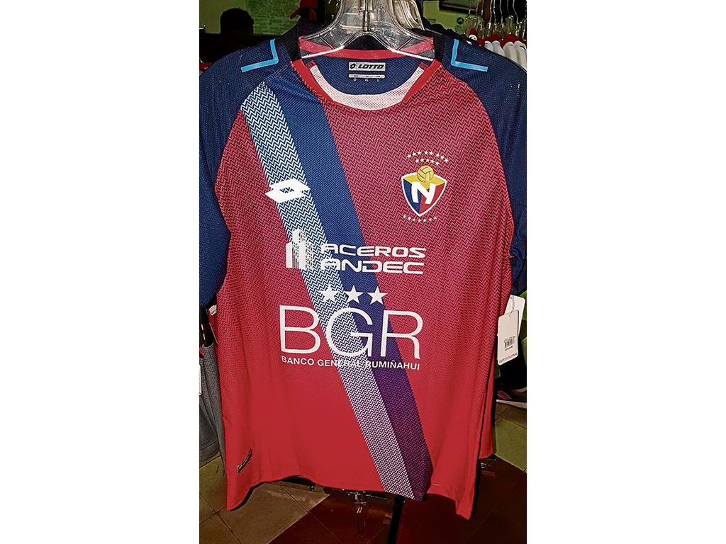 El nacional presentó su nueva camiseta El Diario Ecuador