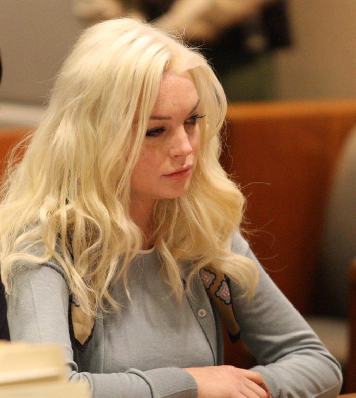 Lindsay Lohan encarrila su vida con el cambio de año