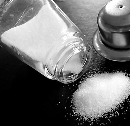 La sal en exceso aumenta el riesgo de osteoporosis