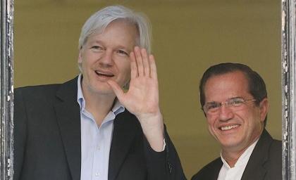 Patiño considera 'fundado' el temor de Assange a ser detenido por EE.UU.