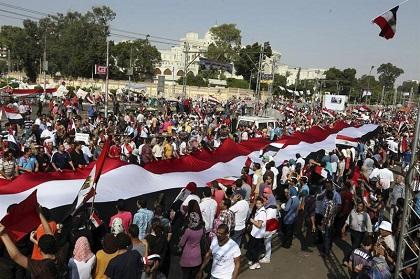 Las Fuerzas Armadas destituyen al presidente de Egipto