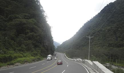 vía a santo domingo se cerró toda la mañana el diario ecuador