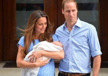 El príncipe Guillermo asegura que su bebé es 'muy guapo'