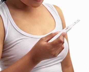 Venden pruebas de embarazo positivas para extorsionar hombres