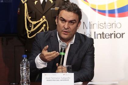 Ecuador irá a la Interpol para garantizar detención de Jamil Mahuad