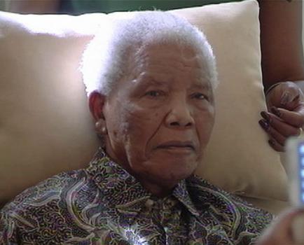 Mandela sigue bastante enfermo, pero no recibe soporte vital, según exmujer