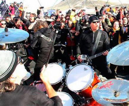 Metallica da un concierto en la Antártida