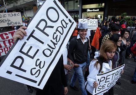 Bogotanos irán a referendo para decidir futuro de su alcalde
