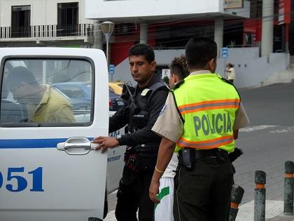 Dos mantenses son acusados de robar a diplomáticos bolivianos