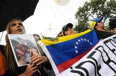 Artistas venezolanos exigen seguridad tras crimen de Mónica Spear