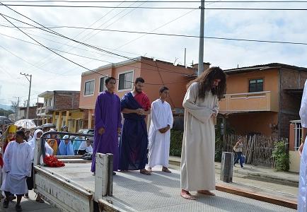 Viernes Santo se celebra con procesiones en algunos cantones