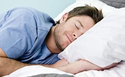 El dormir beneficia el desarrollo cerebral de los jóvenes, según estudio