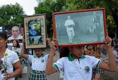 Cientos de personas le rinden homenaje a García Márquez en Bogotá