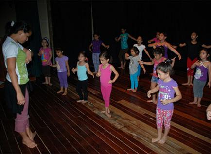 UTM brinda cursos de danza, ballet y teatro