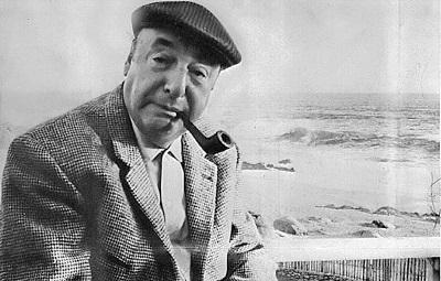 Hallan una veintena de poemas inéditos de Pablo Neruda