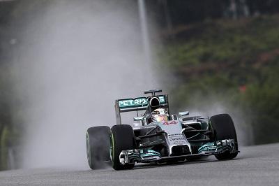 Hamilton: 'El objetivo para mañana es la 'pole position''