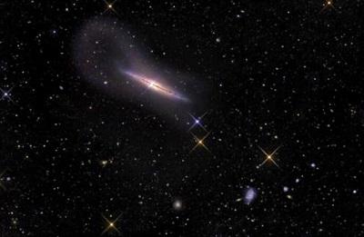 Parto de estrellas en galaxias enanas ayuda a conocer historia del universo