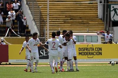 Liga de Quito vence 1-0 a El Nacional