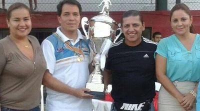 La Fabril se coronó campeón de la copa 'Medardo Mora Solórzano'