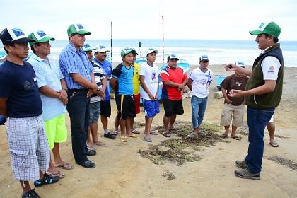 Pescadores ayudan a conservar nidos de tortugas