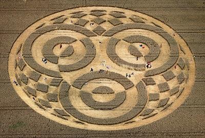 Aparecen misteriosos círculos en un cultivo de trigo en Berlín
