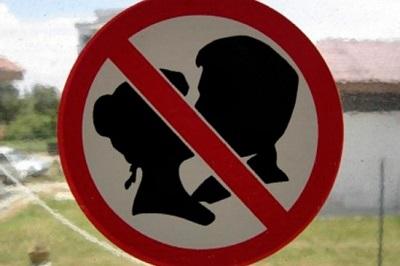 Ciudades en las que es prohibido besarse en público