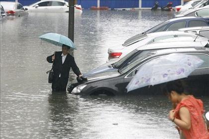 Al menos 8 muertos y 13 desaparecidos por lluvias torrenciales en Japón
