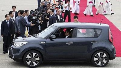 Se disparan las ventas del carro que el Papa utilizó en Corea del Sur