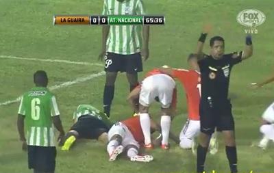 Futbolista queda inconsciente tras marcar un gol en la Sudamericana
