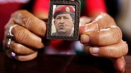 Crean oración 'Chávez nuestro' en taller de formación de dirigentes venezolanos