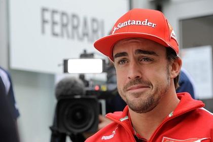 Fernando Alonso afirma que su intención 'es seguir en Ferrari'
