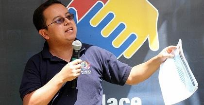 El ministro Rivera asegura que la economía del país 'va muy bien'