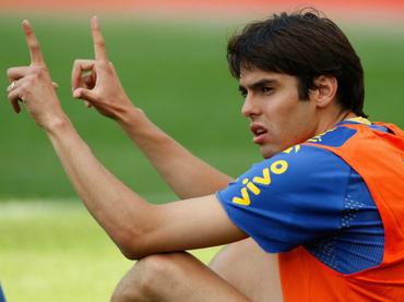 Kaká desea volver a la selección y defiende los técnicos extranjeros en Brasil