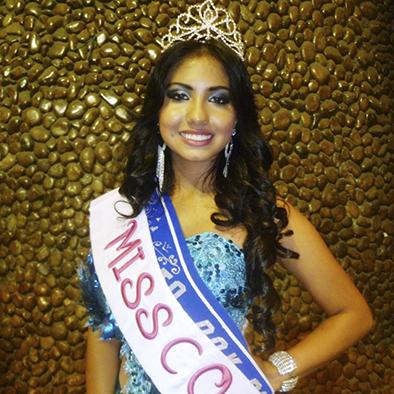 Jhocenka Díaz es la nueva Miss Colegial