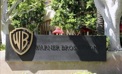 Warner Bros planea despedir a mil trabajadores en otoño, según prensa