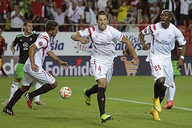 Sevilla vence por 2-0 al Feyernoord holandés