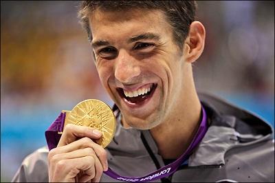El nadador Michael Phelps, detenido por conducir ebrio