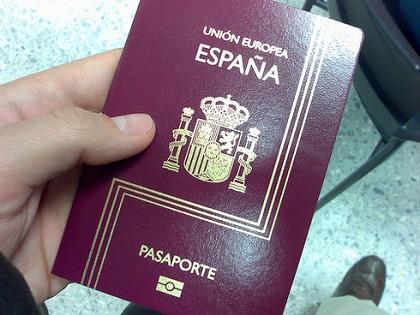 Trámite para mantener nacionalidad española