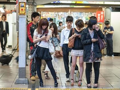 'Ayuno de internet', el remedio para una adicción creciente en Japón
