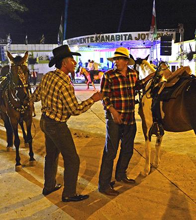 El comercio atrae en las ferias de Portoviejo