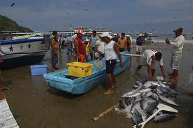 La pesca mueve economía del cantón