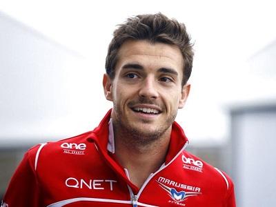 Jules Bianchi seguirá hospitalizado en Japón, según su familia