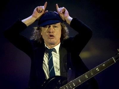 A pesar de problemas AC/DC continuará con su gira, según su líder