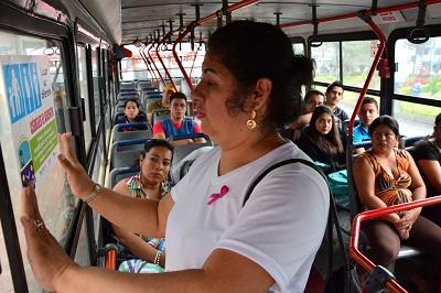 Realizan jornada de sensibilización en los buses de Santo Domingo