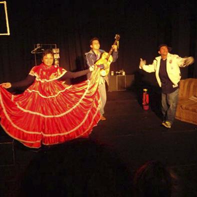 Grupo de teatro manabita “Claraboya” participó en encuentro universitario