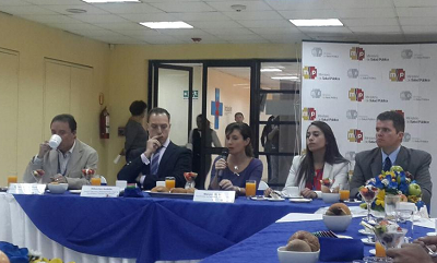 Ecuador prevé lograr acreditación internacional de 44 hospitales hasta 2016